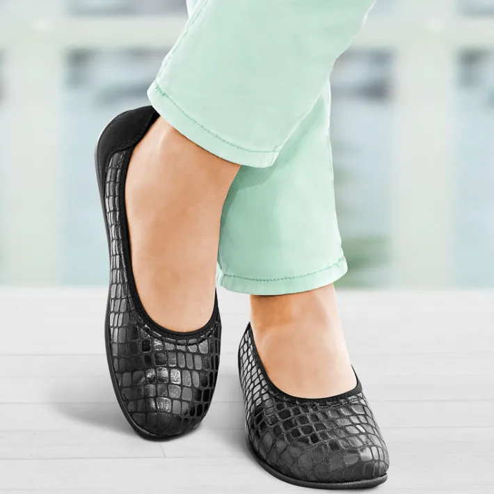 Femme idéalsko Chaussures Pieds Sensibles|Trotteurs / Slippers<Chaussures de confort Helvesko : modèle Aviva, noir